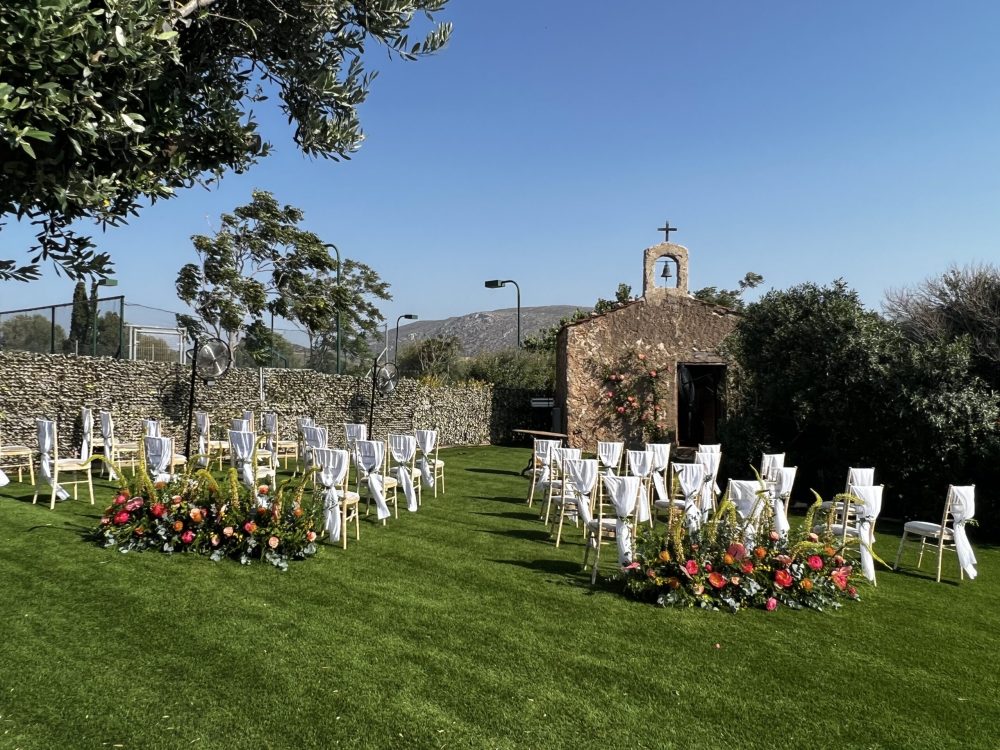 Η εκκλησία στον Πυργο Μελισσουργου