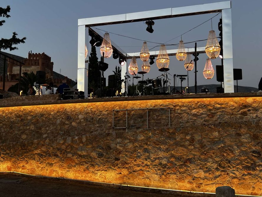 Πιστα χορου στον Πυργο Μελισσουργου